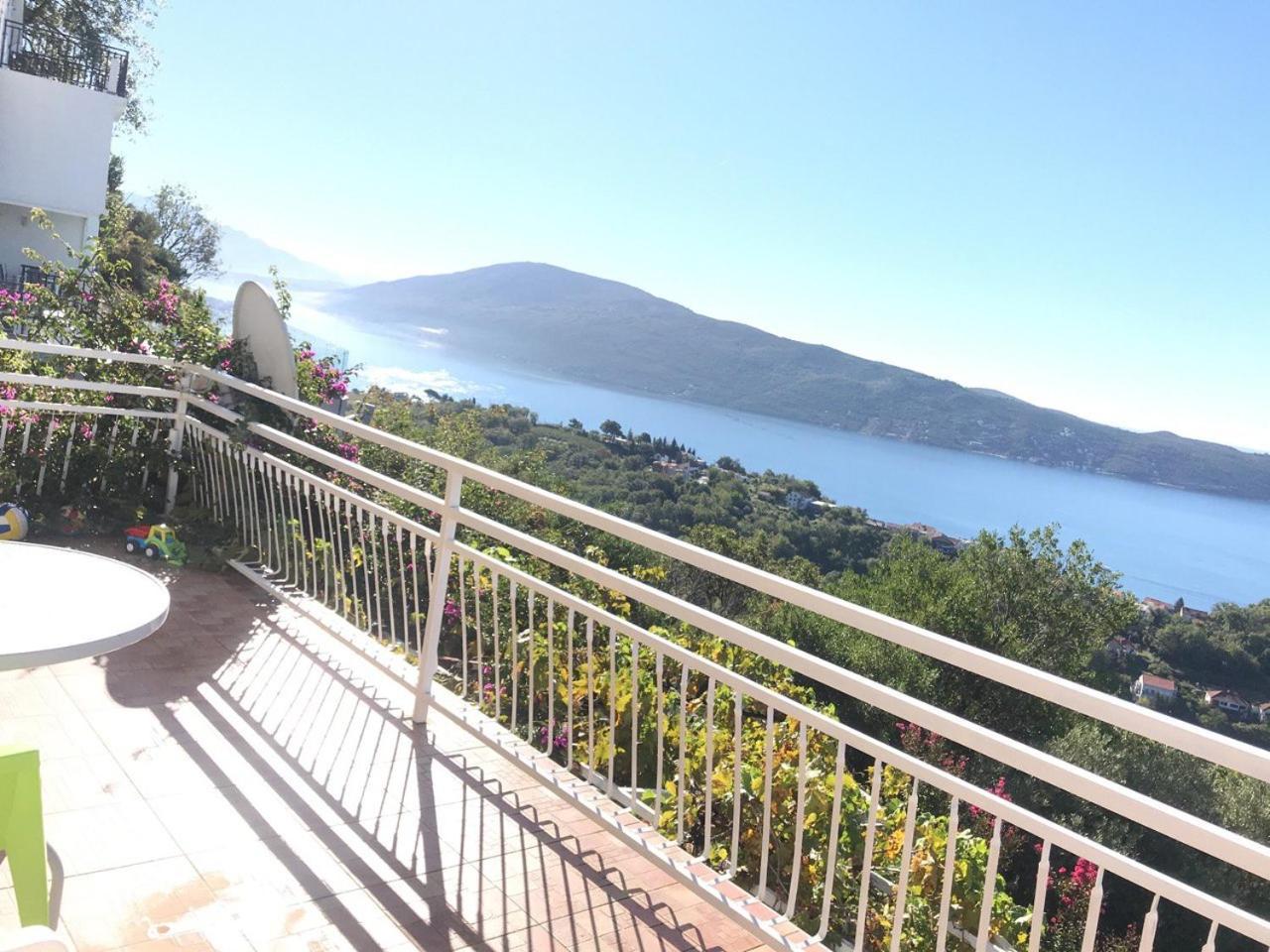 Magnificent Views Apartment Herceg Novi Eksteriør bilde