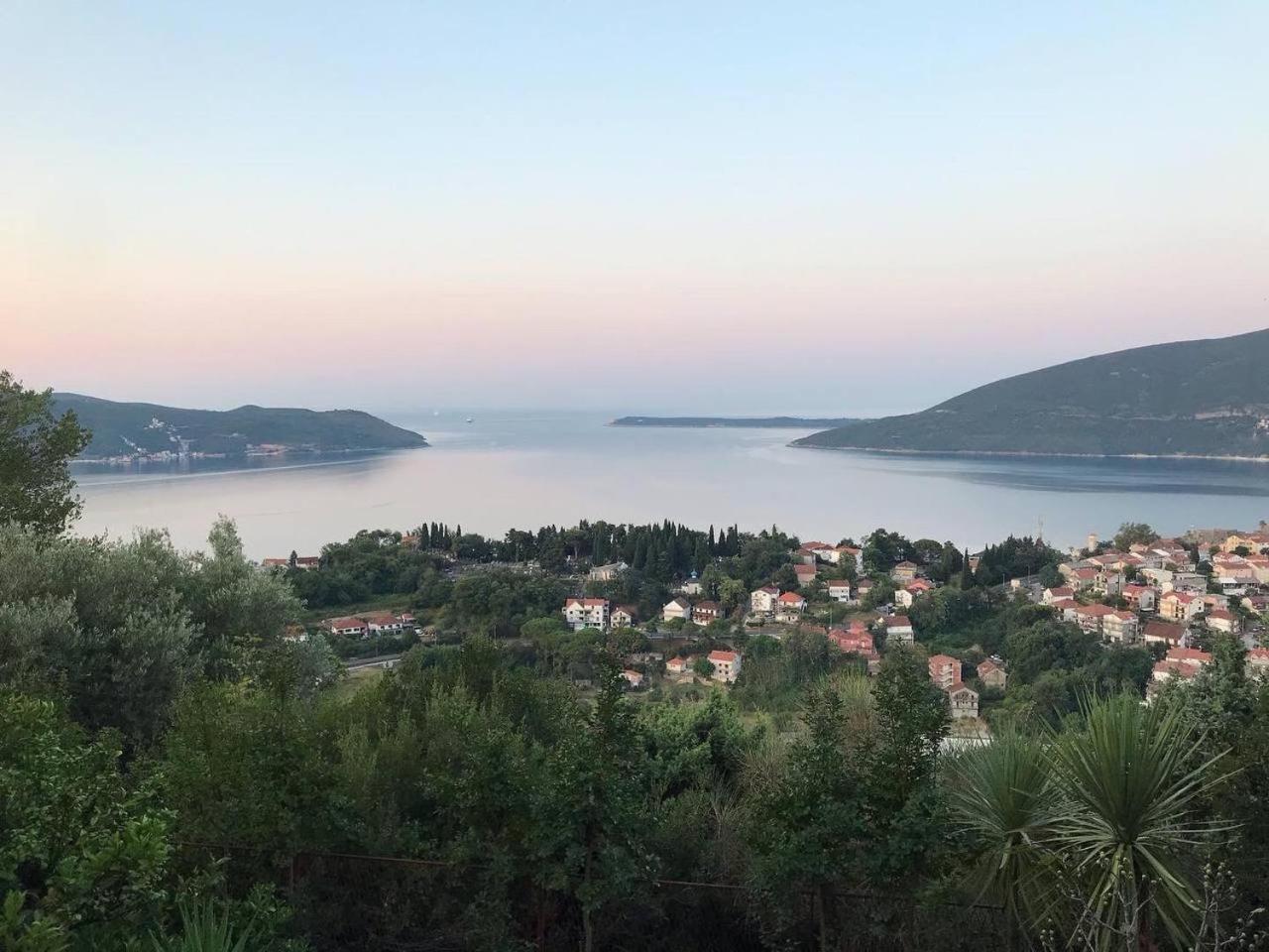Magnificent Views Apartment Herceg Novi Eksteriør bilde
